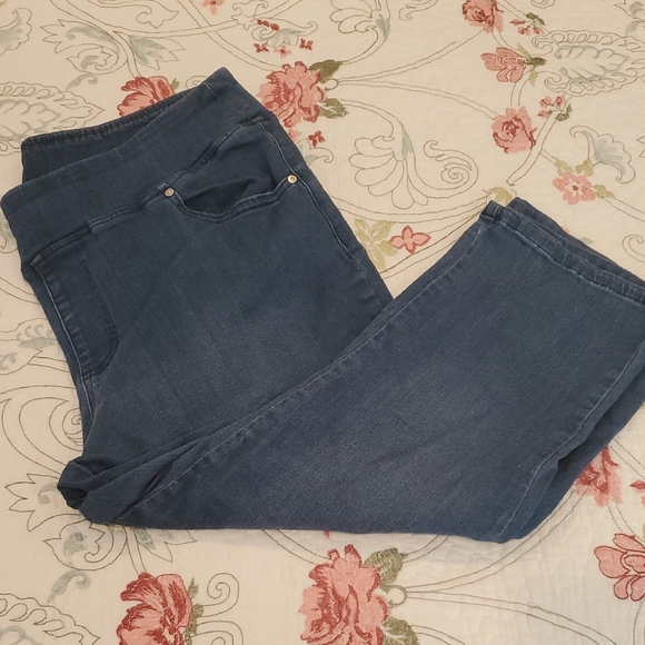 Belle by Kim Gravel Deep Blue Ankle Jeans - Picture 1 of 4